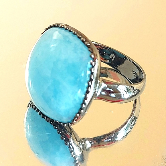 Natural 18 ct Not Enhanced Aquamarine 925 Sterling Silver Ring Sz 7.5 - Picture 2 of 9
